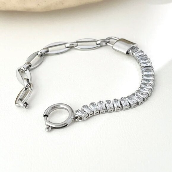 NWT Lock Charm Bracelet 14K White Gold Plated CZ Links 7” - Picture 2 of 10